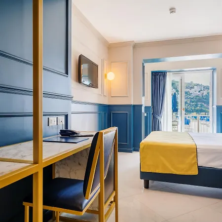 Otel Mary 4*
