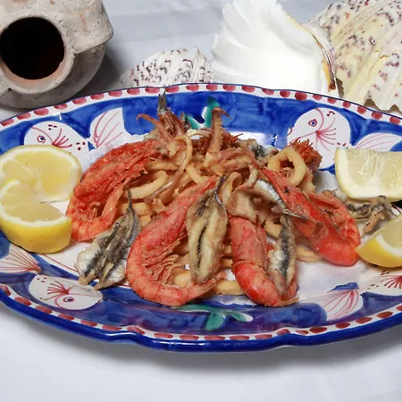 Mary Otel Vico Equense