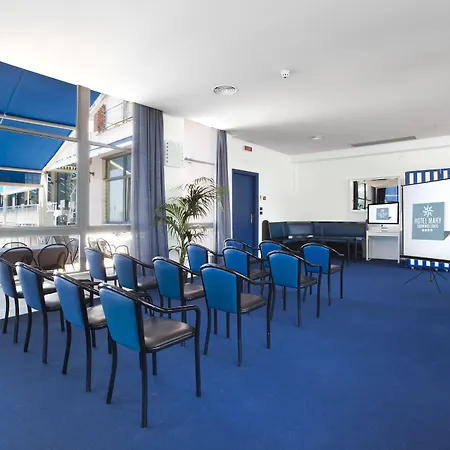 Mary 4* Vico Equense