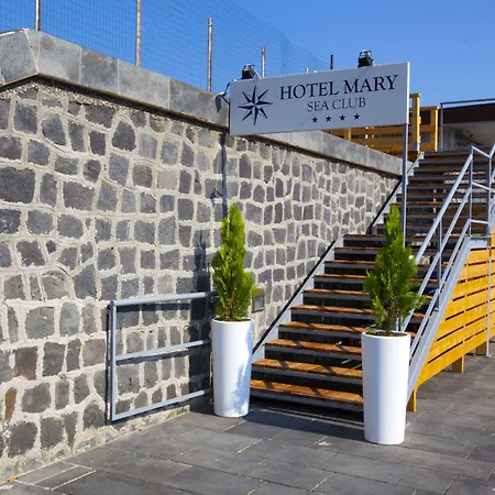 Mary Hotel 4*
